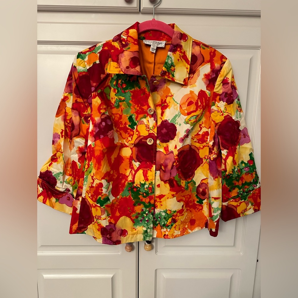 St. John Orange and Red Top